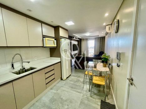 Foto 3 do(a) Apartamento de 3 quartos à venda em Nossa Senhora de Fátima, Caxias do Sul