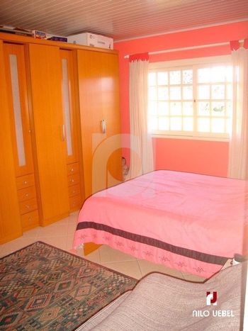 Foto 9 do(a) Fazenda / Sítio / Chácara de 4 quartos à venda em Lomba Grande, Novo Hamburgo