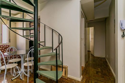 Foto 14 do(a) Apartamento de 2 quartos à venda em Centro Histórico, Porto Alegre