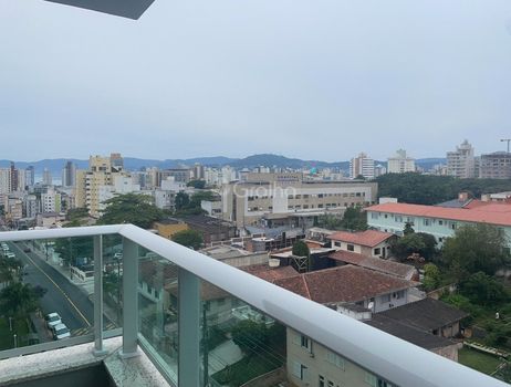 Foto 8 do(a) Apartamento de 3 quartos à venda em Canto, Florianópolis