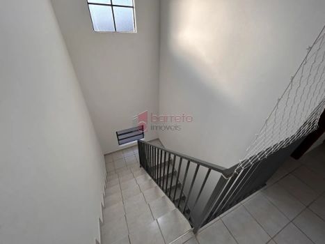 Foto 6 do(a) Casa de 3 quartos à venda em Vila Galvão, Jundiaí