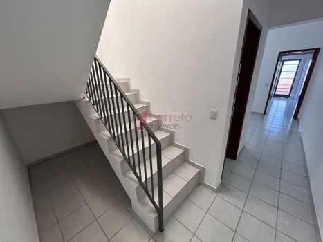 Foto 5 do(a) Casa de 3 quartos à venda em Vila Galvão, Jundiaí