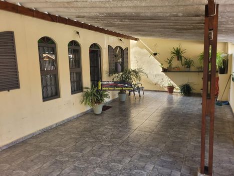 Foto 1 do(a) Casa de 3 quartos à venda em Jardim Bom Retiro, Valinhos