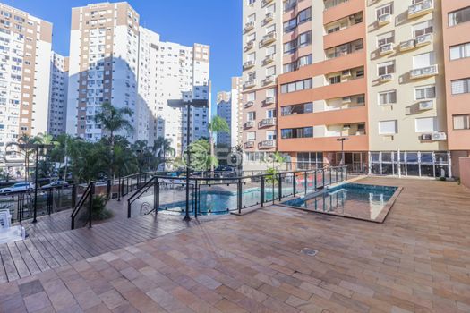 Foto 43 do(a) Apartamento de 3 quartos à venda em Vila Ipiranga, Porto Alegre