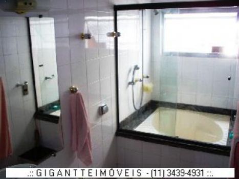 Foto 3 do(a) Loja de 4 quartos à venda em Vila Gilda, Santo André