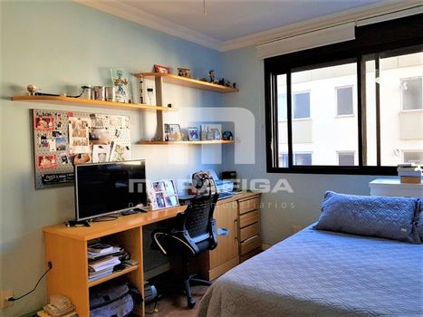 Foto 20 do(a) Apartamento de 3 quartos à venda em São João, Porto Alegre