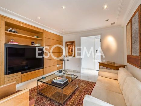 Foto 4 do(a) Apartamento de 3 quartos à venda em Indianópolis, São Paulo