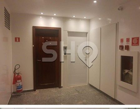 Foto 5 do(a) Sala / Conjunto Comercial false à venda em Alto de Pinheiros, São Paulo