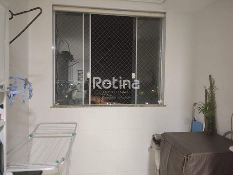 Foto 9 do(a) Apartamento de 3 quartos à venda em Presidente Roosevelt, Uberlândia
