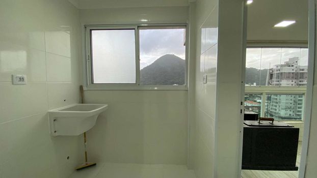 Foto 11 do(a) Apartamento de 2 quartos à venda em Canto do Forte, Praia Grande