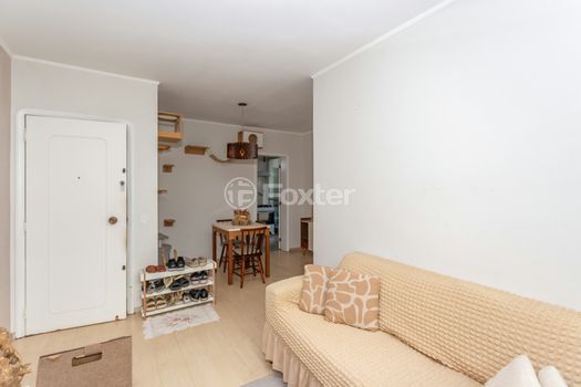 Foto 4 do(a) Apartamento de 3 quartos à venda em Moema, São Paulo