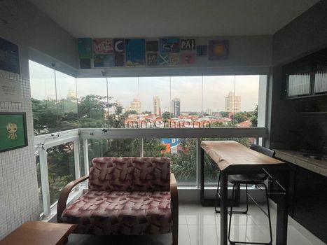 Foto 3 do(a) Apartamento de 3 quartos à venda em Mirandópolis, São Paulo