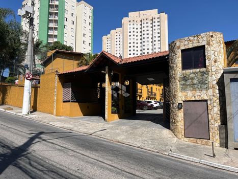 Foto 3 do(a) Casa em Condomínio de 3 quartos à venda em Cidade Líder, São Paulo