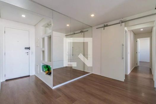 Foto 1 do(a) Apartamento de 3 quartos à venda em Jardim Tupanci, Barueri