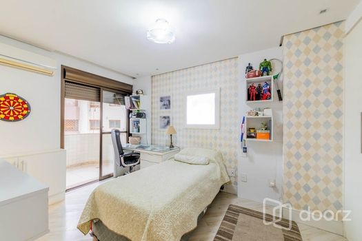 Foto 28 do(a) Apartamento de 4 quartos à venda em Petrópolis, Porto Alegre