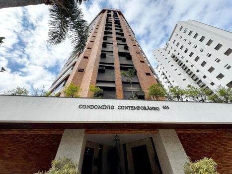 Foto 9 do(a) Flat de 1 quartos à venda em Vila Nova Conceição, São Paulo