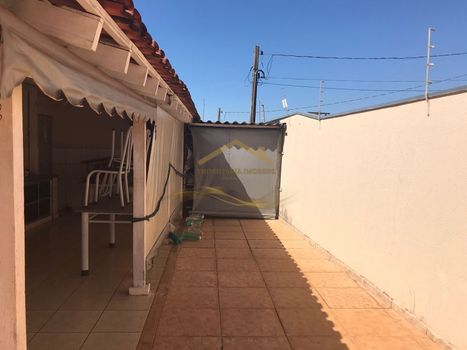 Foto 13 do(a) Casa de 3 quartos à venda em Jardim Santa Lúcia, São José do Rio Preto