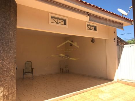 Foto 1 do(a) Casa de 3 quartos à venda em Jardim Santa Lúcia, São José do Rio Preto
