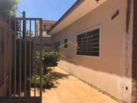 Foto 2 do(a) Casa de 3 quartos à venda em Jardim Santa Lúcia, São José do Rio Preto