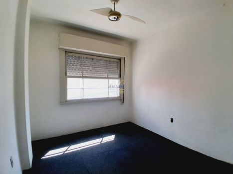 Foto 9 do(a) Apartamento de 2 quartos à venda em Centro Histórico, Porto Alegre
