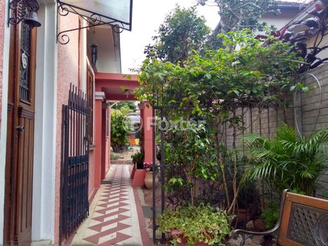 Foto 8 do(a) Casa de 5 quartos à venda em Teresópolis, Porto Alegre