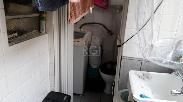Foto 12 do(a) Apartamento de 2 quartos à venda em Medianeira, Porto Alegre