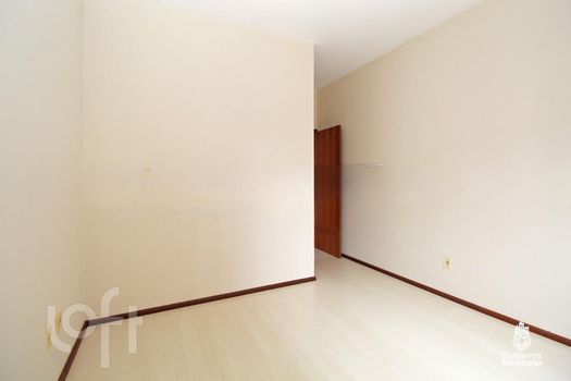 Foto 8 do(a) Apartamento de 2 quartos à venda em Petrópolis, Porto Alegre