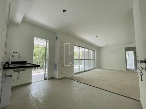 Foto 2 do(a) Apartamento de 3 quartos à venda em Vila Andrade, São Paulo