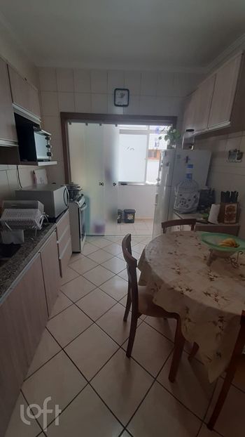 Foto 10 do(a) Apartamento de 2 quartos à venda em Menino Deus, Porto Alegre