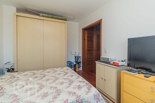 Foto 41 do(a) Apartamento de 5 quartos à venda em Jardim Itu, Porto Alegre