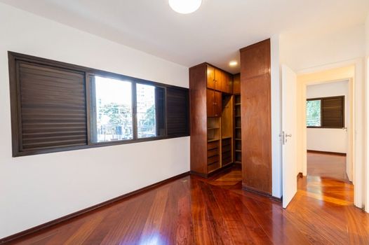 Foto 2 do(a) Apartamento de 3 quartos à venda em Itaim Bibi, São Paulo