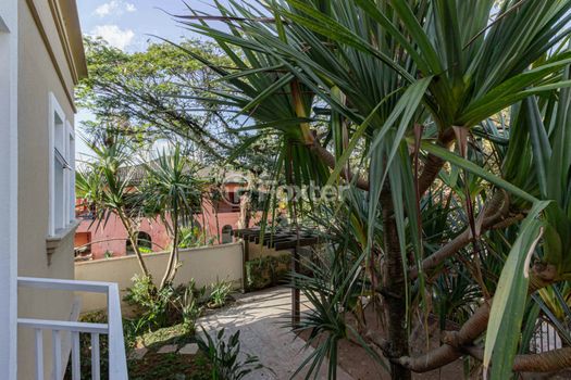 Foto 38 do(a) Casa em Condomínio de 4 quartos à venda em Vila Sônia, São Paulo
