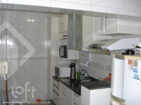 Foto 11 do(a) Apartamento de 2 quartos à venda em Glória, Porto Alegre