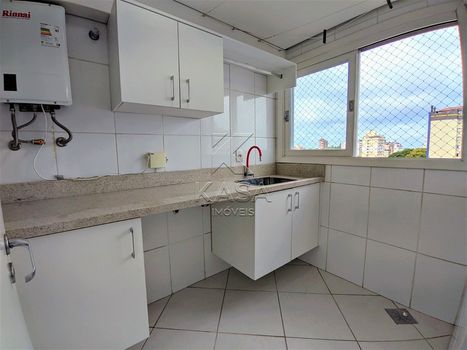 Foto 8 do(a) Apartamento de 3 quartos à venda em Centro, Canoas