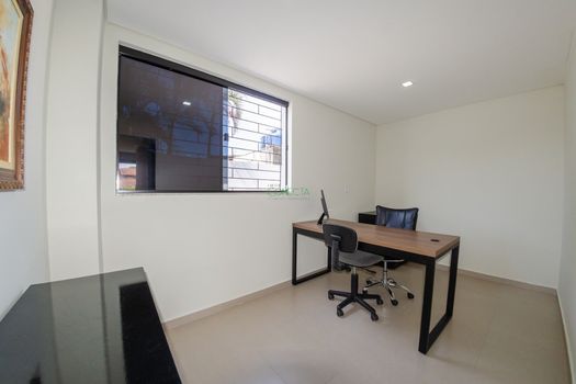 Foto 11 do(a) Sala / Conjunto Comercial false à venda em Ingleses do Rio Vermelho, Florianópolis