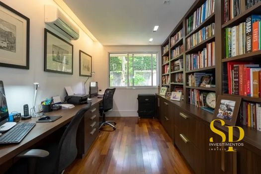 Foto 45 do(a) Casa em Condomínio de 4 quartos à venda em Jardim Vitória Régia, São Paulo