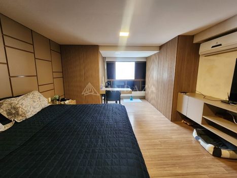 Foto 8 do(a) Apartamento de 3 quartos à venda em Ponta Verde, Maceió