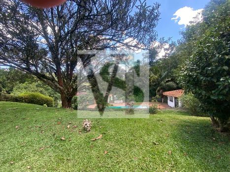 Foto 3 do(a) Casa em Condomínio de 4 quartos à venda em Caraguatá, Mairiporã