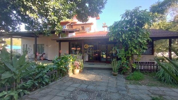 Foto 2 do(a) Casa de 7 quartos à venda em Quinta Mariana, Guapimirim