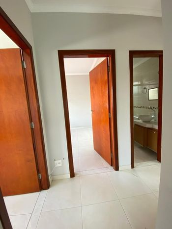 Foto 9 do(a) Casa de 3 quartos à venda em Parque São José, Varginha