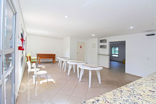 Foto 23 do(a) Apartamento de 2 quartos à venda em Glória, Porto Alegre