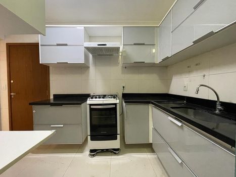 Foto 18 do(a) Apartamento de 3 quartos para alugar em Jardim Goiás, Goiânia