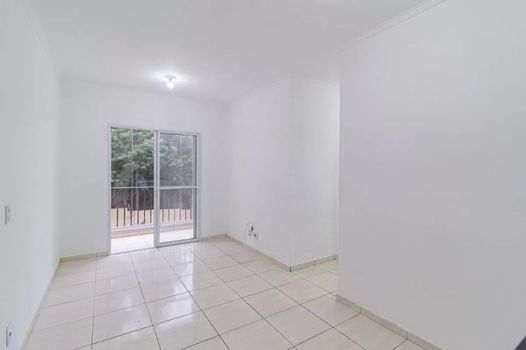 Foto 1 do(a) Apartamento de 3 quartos à venda em Umuarama, Osasco