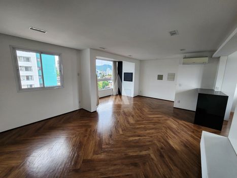 Foto 2 do(a) Apartamento de 2 quartos à venda em Saguaçu, Joinville