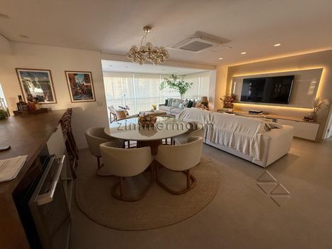 Foto 1 do(a) Apartamento de 3 quartos à venda em Vila Romana, São Paulo