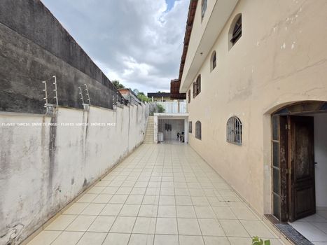 Foto 3 do(a) Casa de 4 quartos à venda em Alto Ipiranga, Mogi das Cruzes