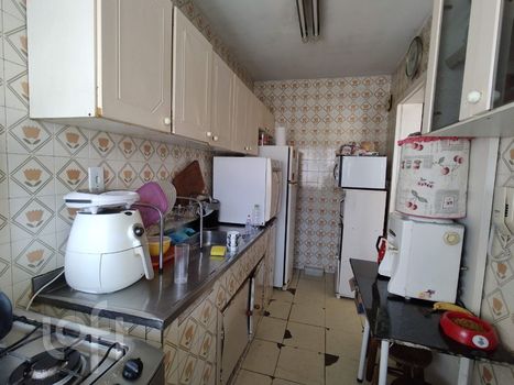 Foto 9 do(a) Apartamento de 2 quartos à venda em Jardim Botânico, Porto Alegre