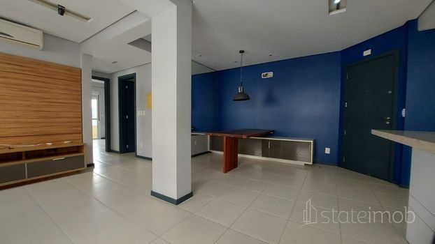 Foto 5 do(a) Apartamento de 2 quartos à venda em Agronômica, Florianópolis