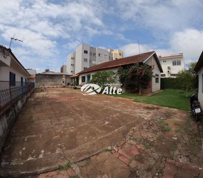 Foto 4 do(a) Terreno false à venda em Centro, Campo Mourão
