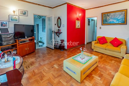 Foto 4 do(a) Casa de 3 quartos à venda em Vila Maracanã, São Paulo